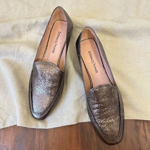 NWOB DONALD J. PLINER Icon Cracked Leather Metallic Bronze Loafers